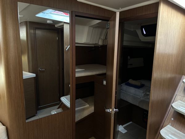 Beneteau Oceanis 46.1 | Bumblebee