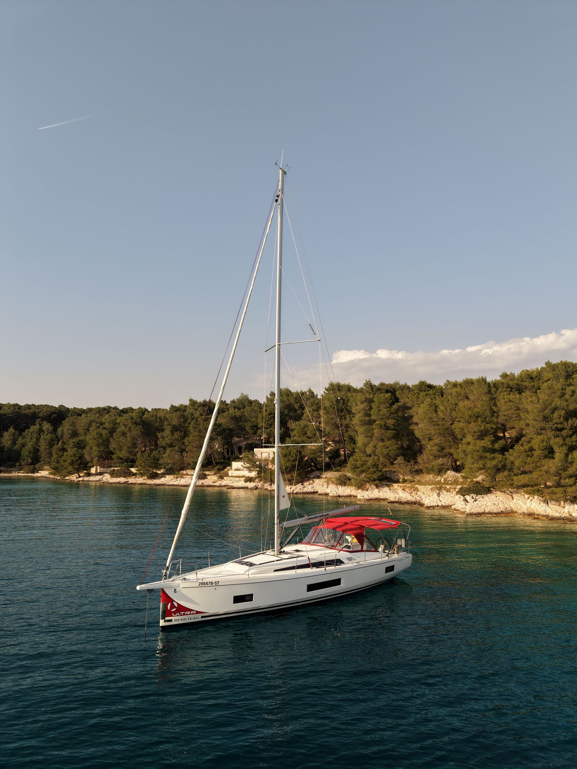 Beneteau Oceanis 46.1 | Bumblebee