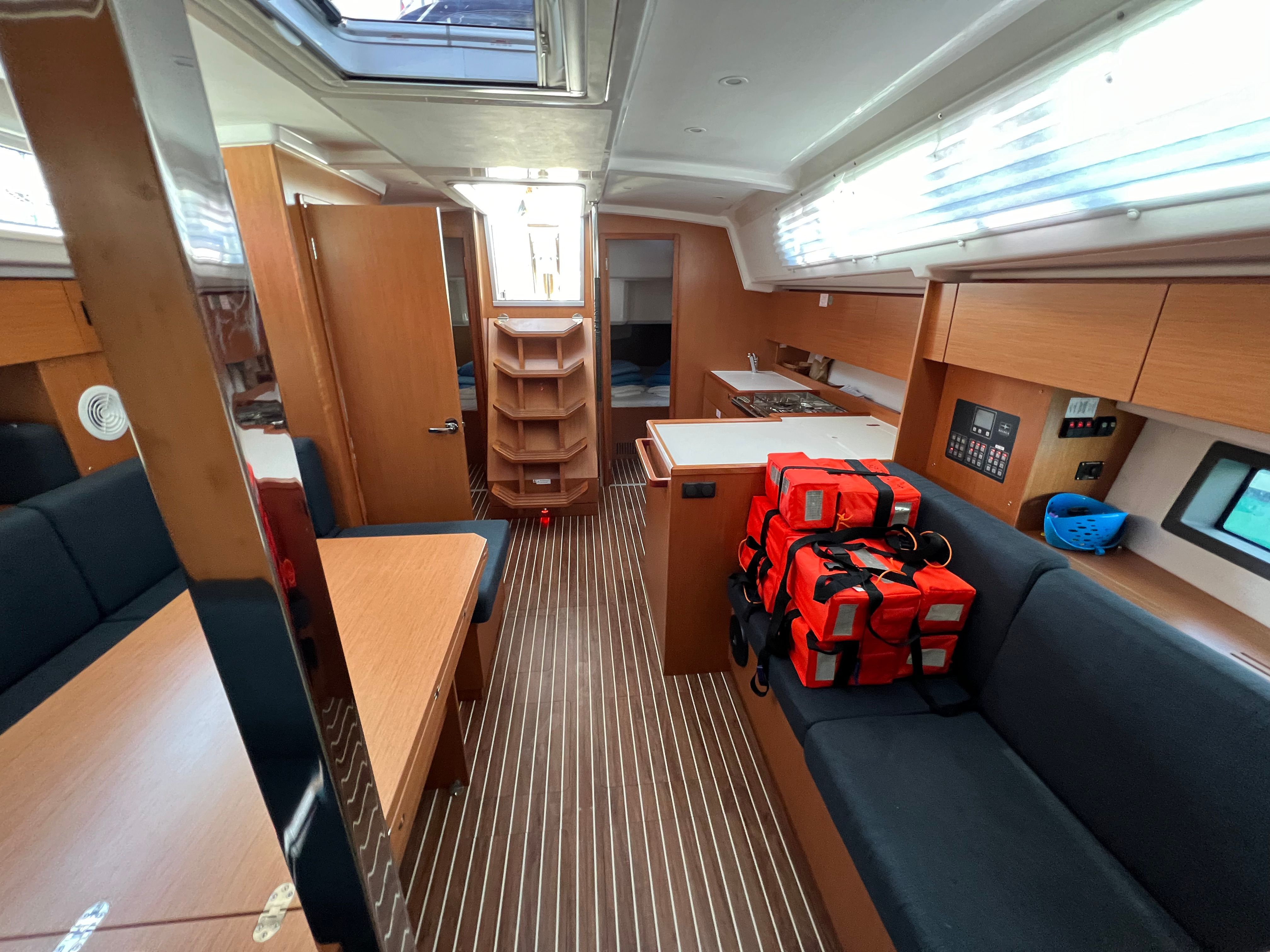 Jeanneau Sun Odyssey 440 | Jenny