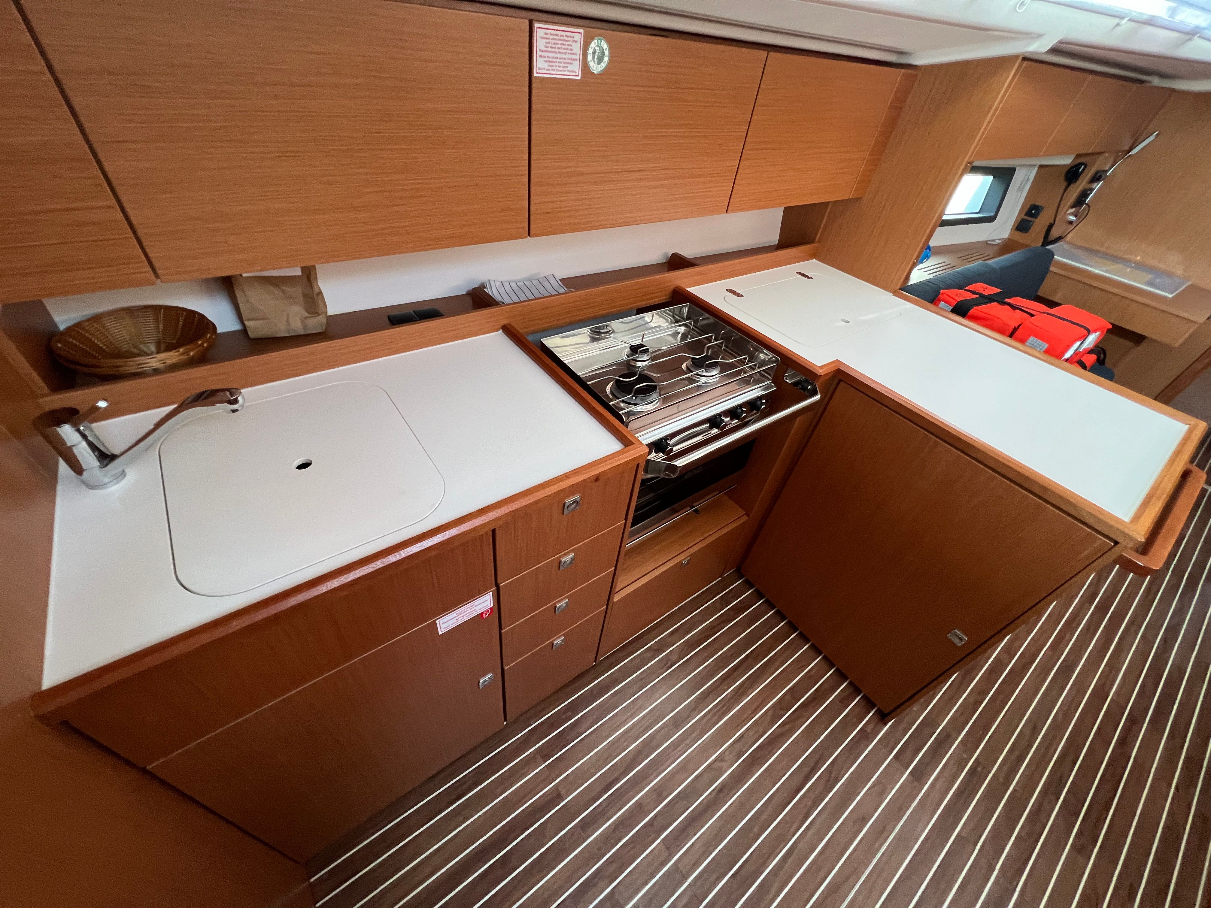 Jeanneau Sun Odyssey 440 | Jenny