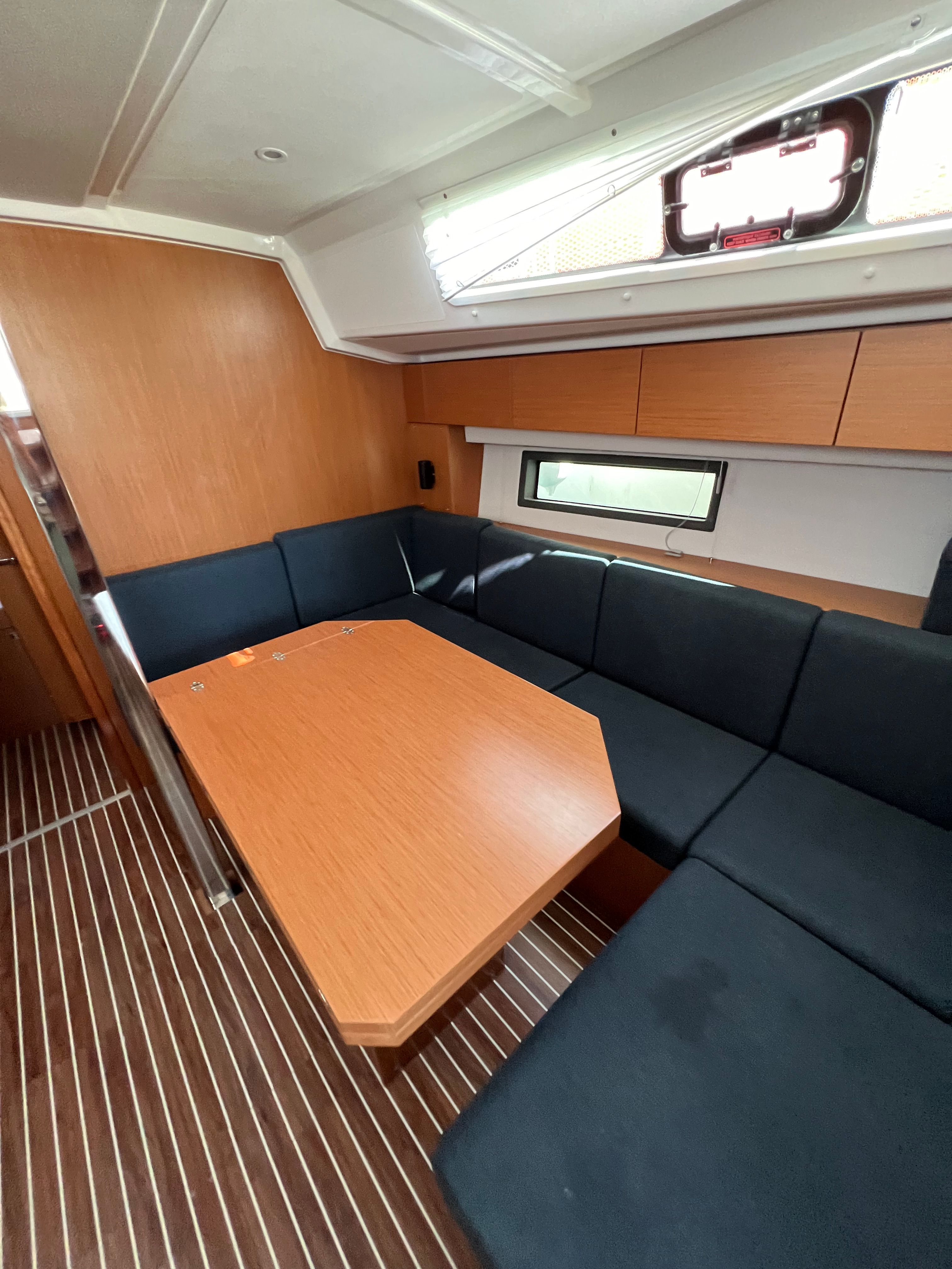 Jeanneau Sun Odyssey 440 | Jenny