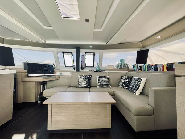 Fountaine Pajot Astrea 42 | Kazanou