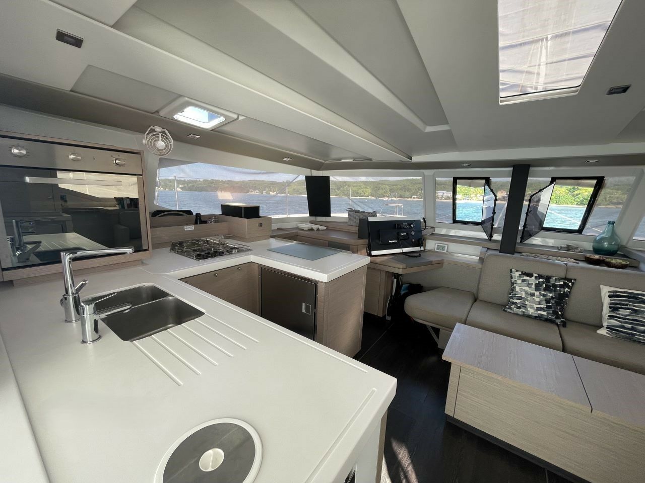 Fountaine Pajot Astrea 42 | Kazanou