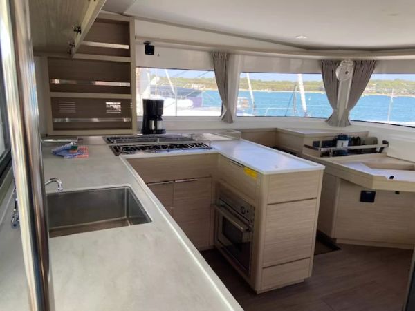 Lagoon 46 | Star of the Seas 4