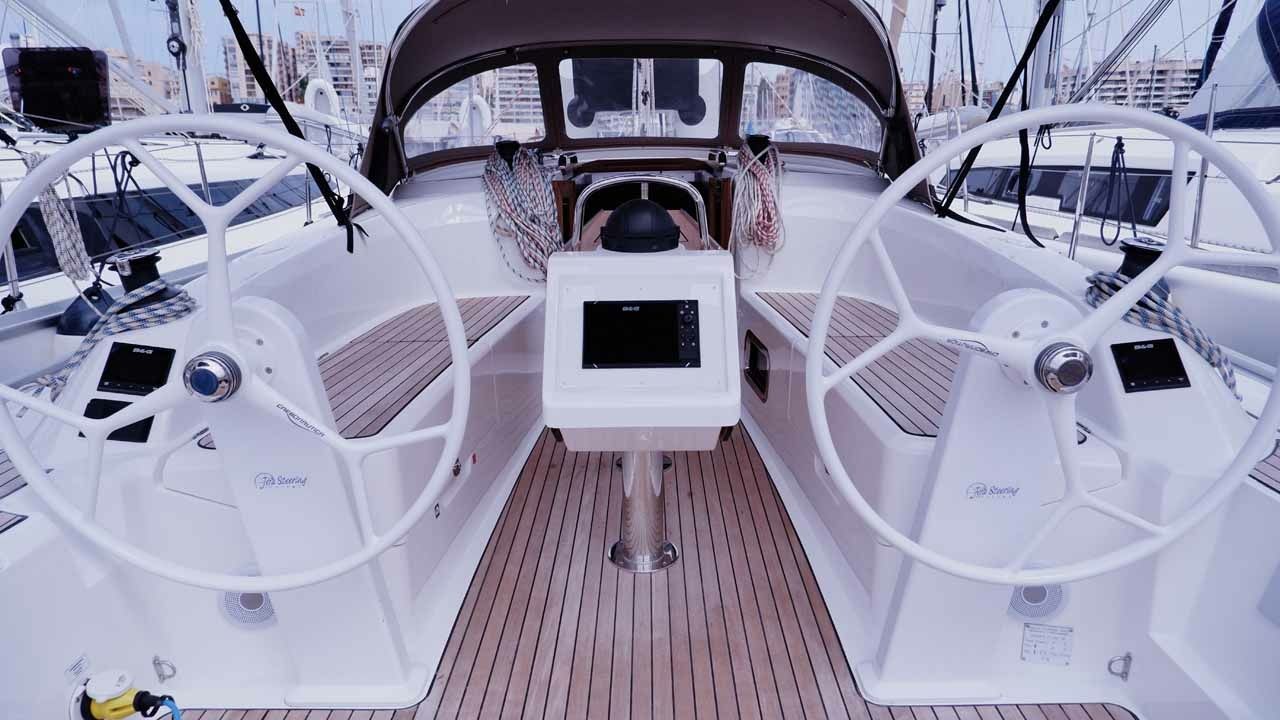 Bavaria Cruiser 34 | Saona