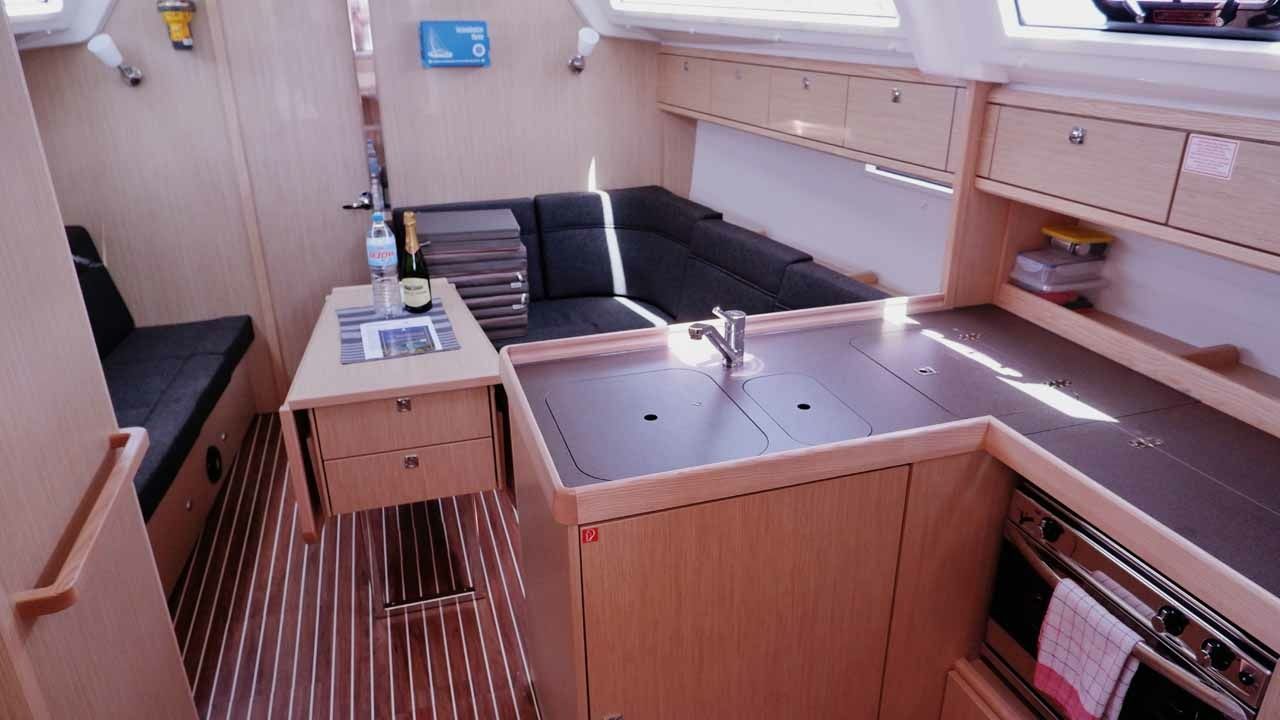 Bavaria Cruiser 37 | Paloma