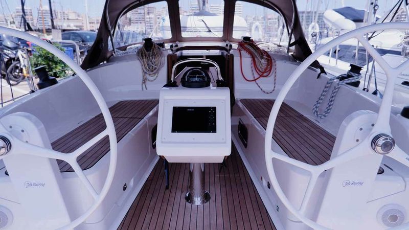 Bavaria Cruiser 37 | Paloma