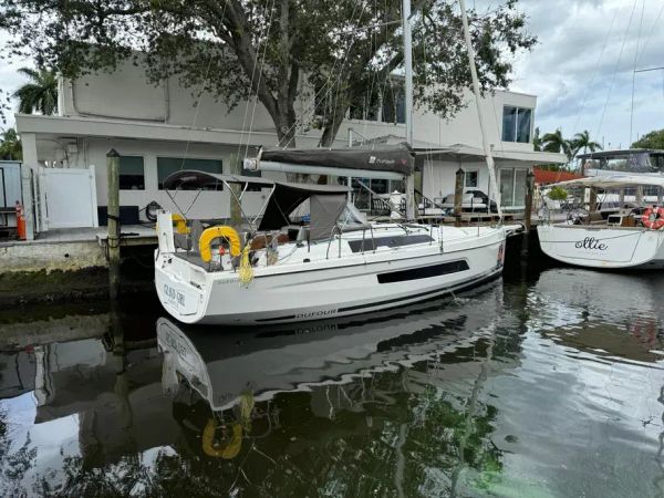 Dufour 37 | Island Girl