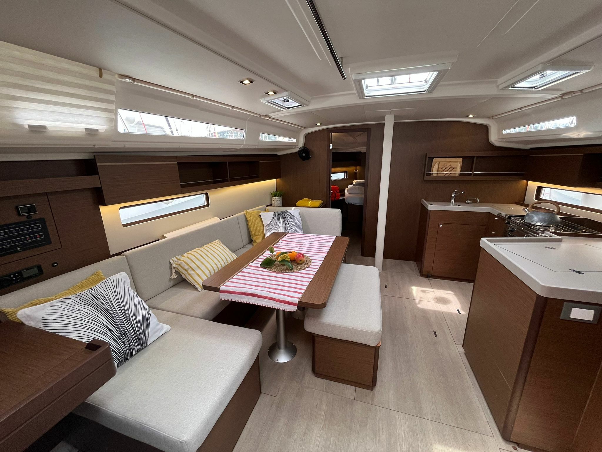 Beneteau Oceanis 40.1 | Kobe