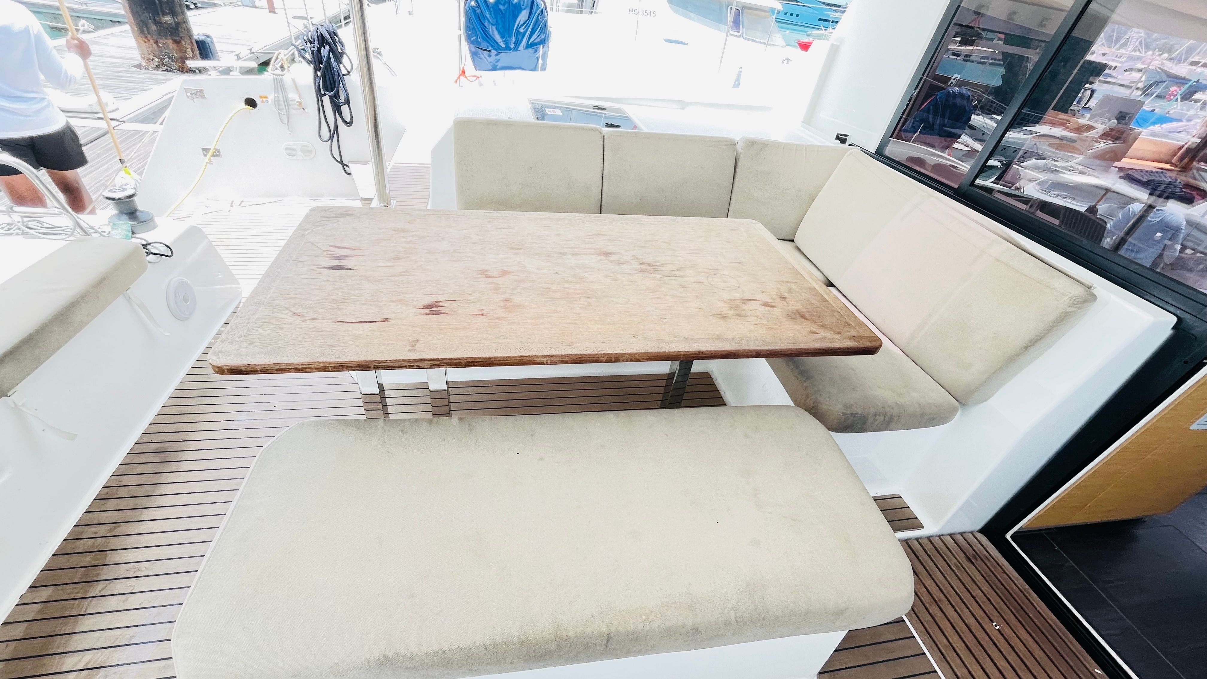 Fountaine Pajot Astrea 42 | Neza