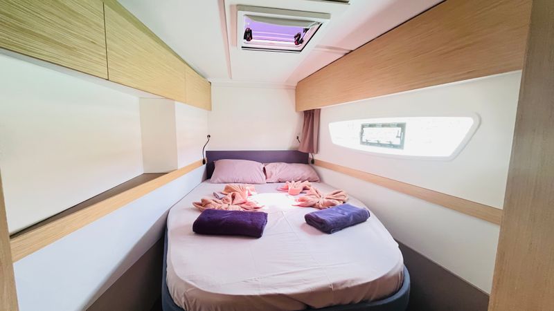 Fountaine Pajot Astrea 42 | Neza