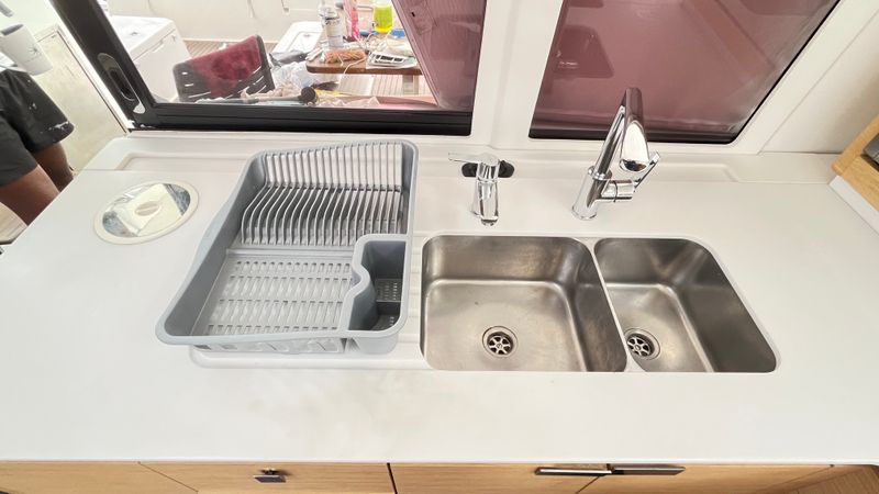 Fountaine Pajot Astrea 42 | Neza