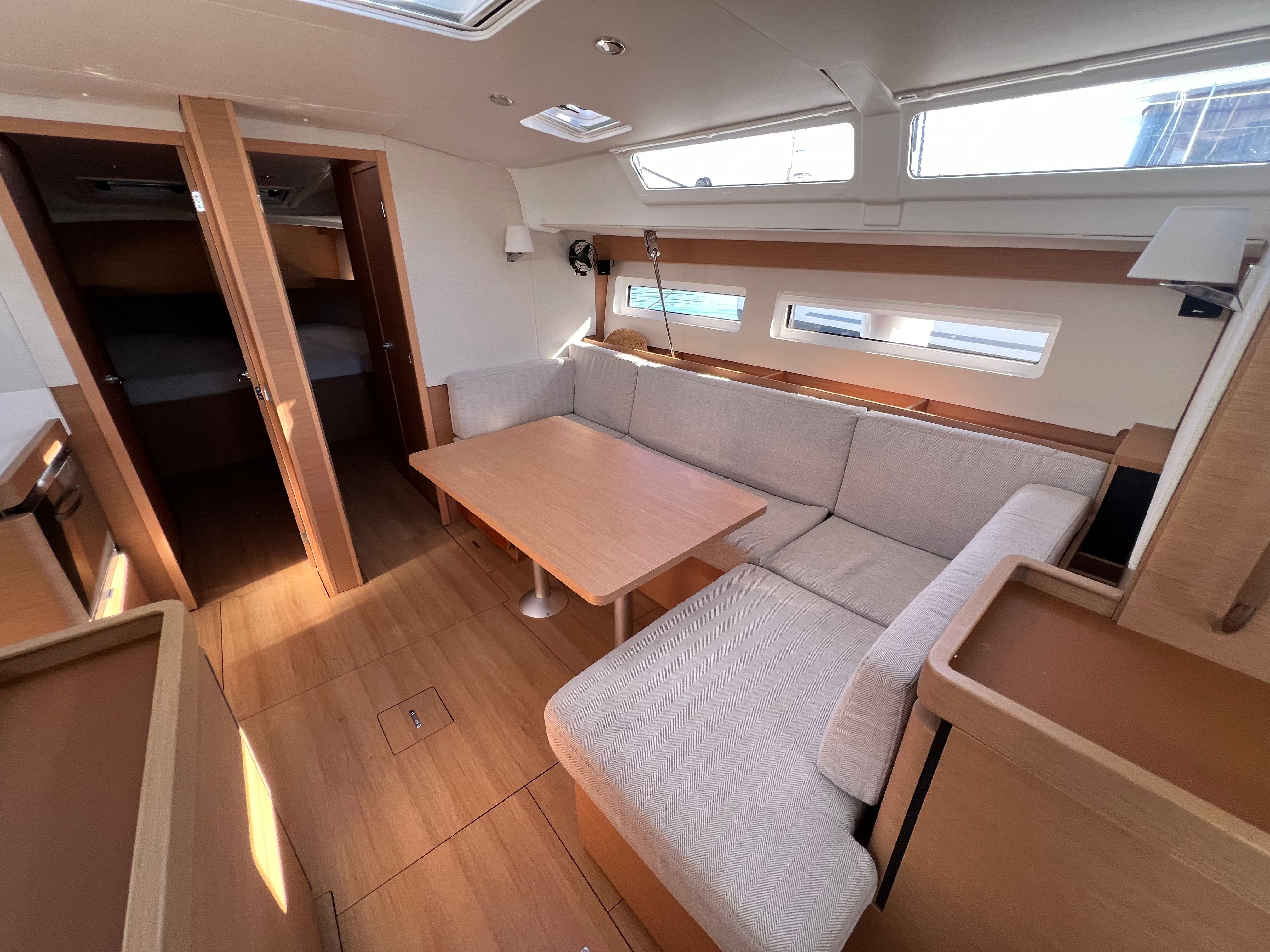 Jeanneau Sun Odyssey 490 | Sofiya