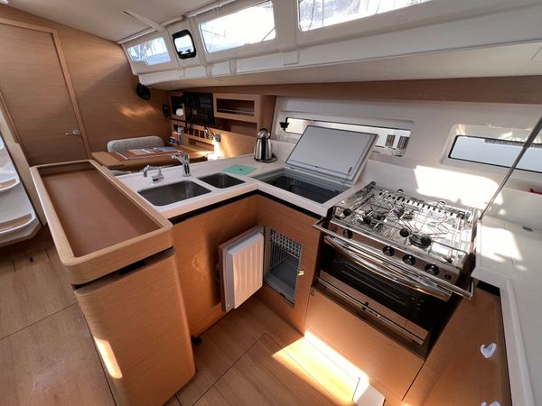 Jeanneau Sun Odyssey 490 | Sofiya