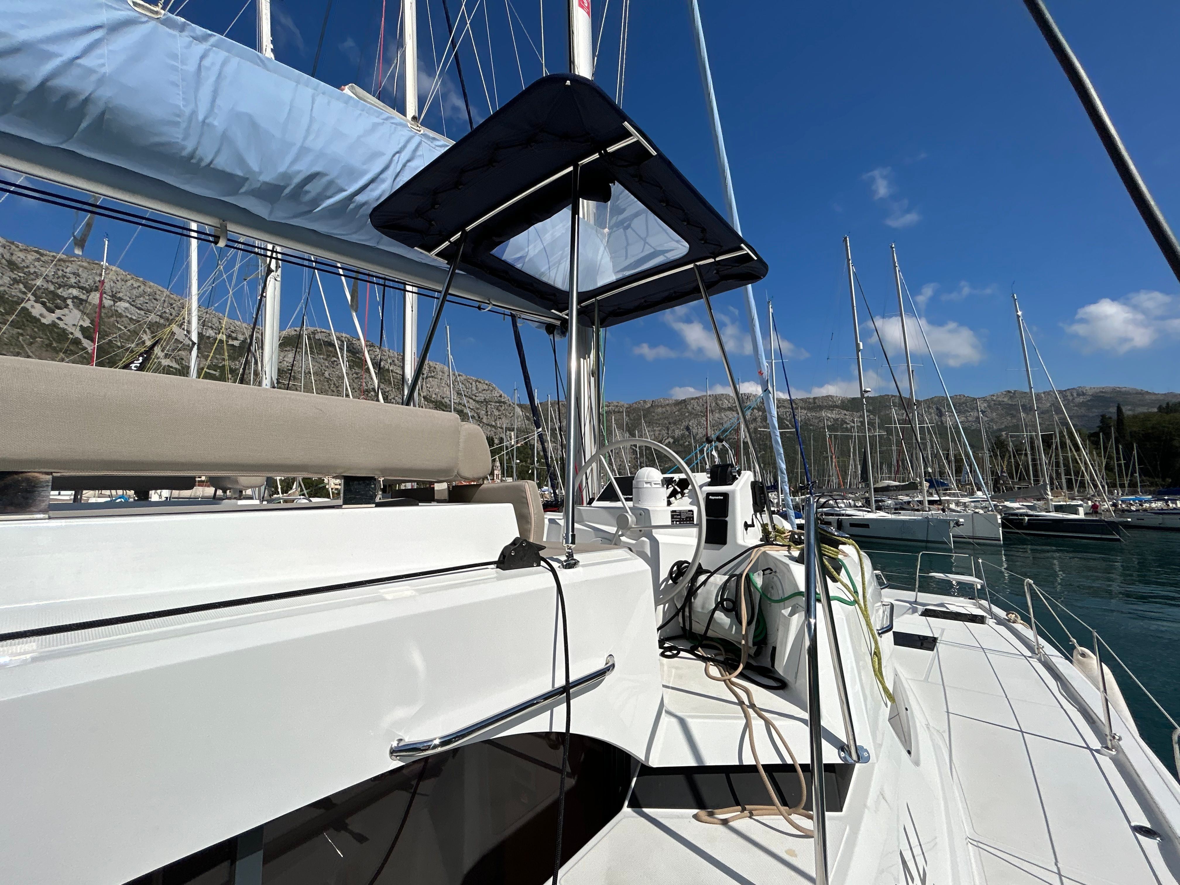 Bali Catspace | Play