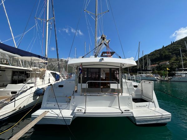 Bali Catspace | Play