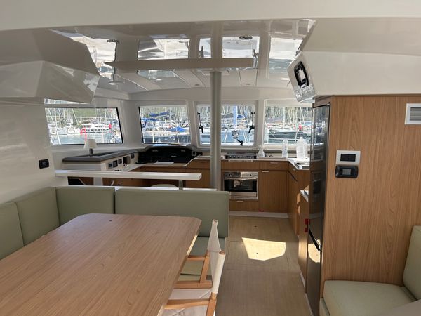 Bali Catspace | Play