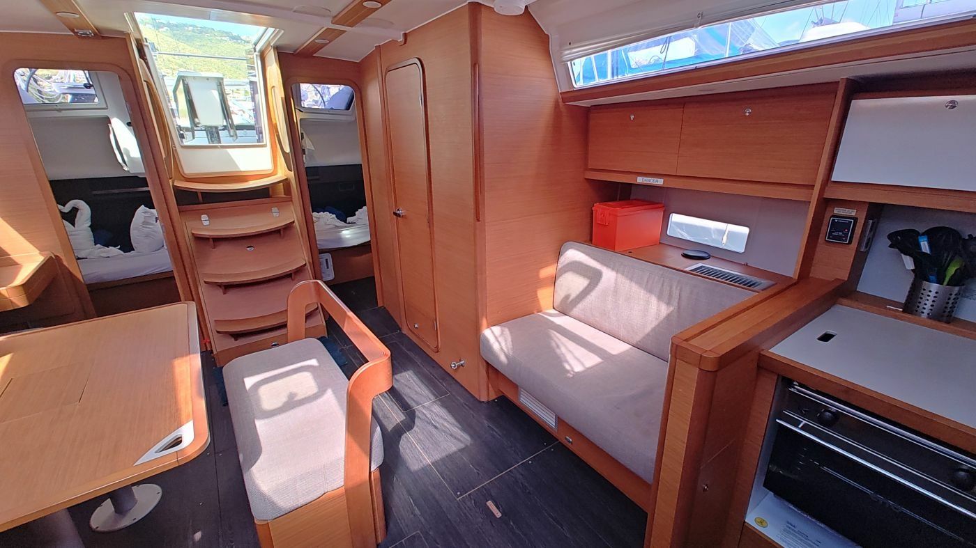 Dufour 430 | Dancer