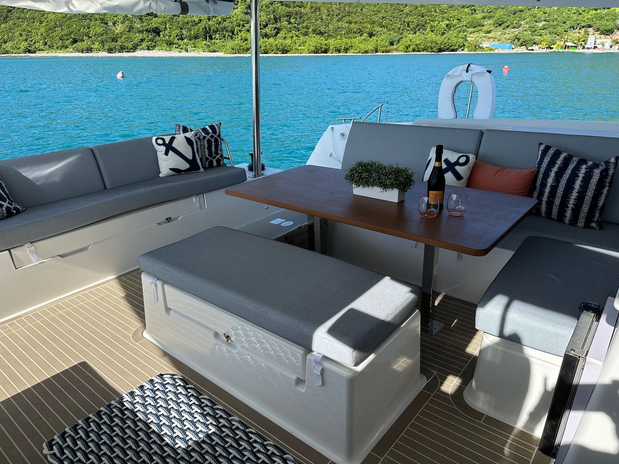 Fountaine Pajot Tanna 47 | Feeling Knotty