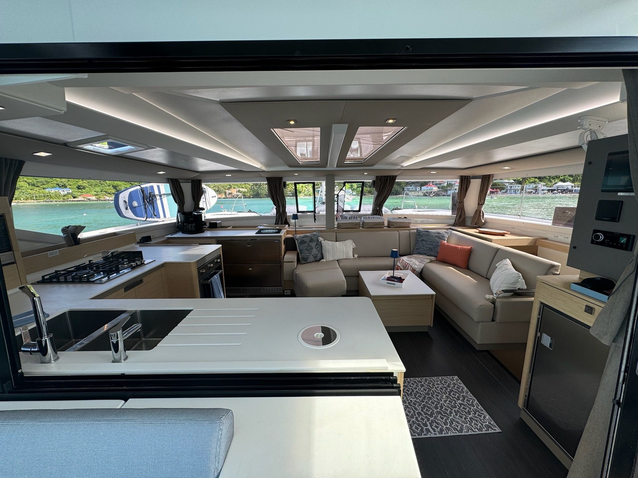Fountaine Pajot Tanna 47 | Feeling Knotty