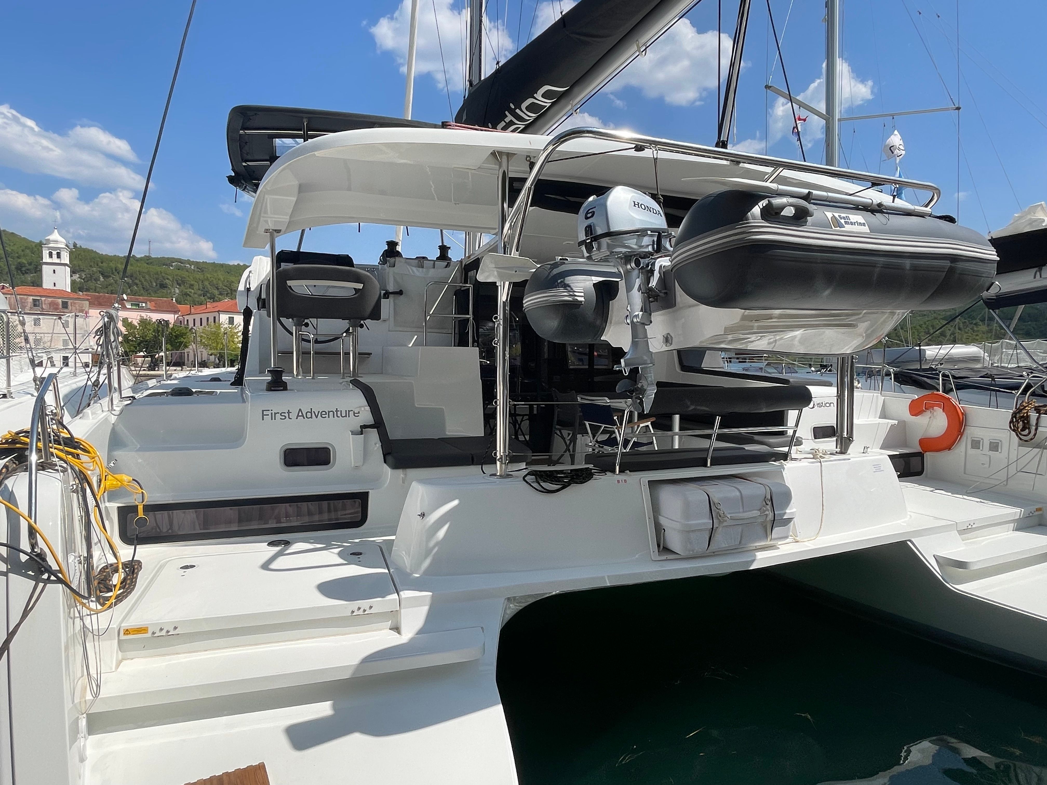 Lagoon 42 | First Adventure