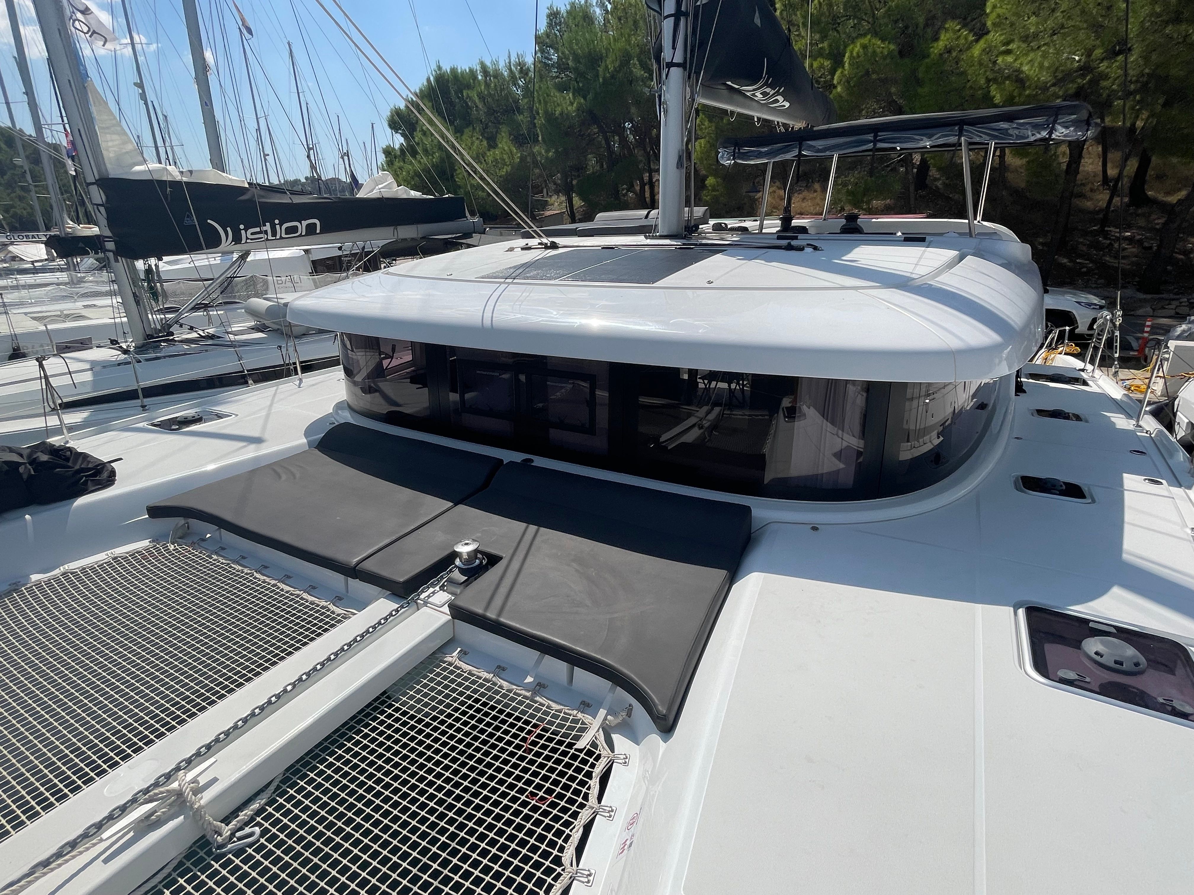 Lagoon 42 | First Adventure