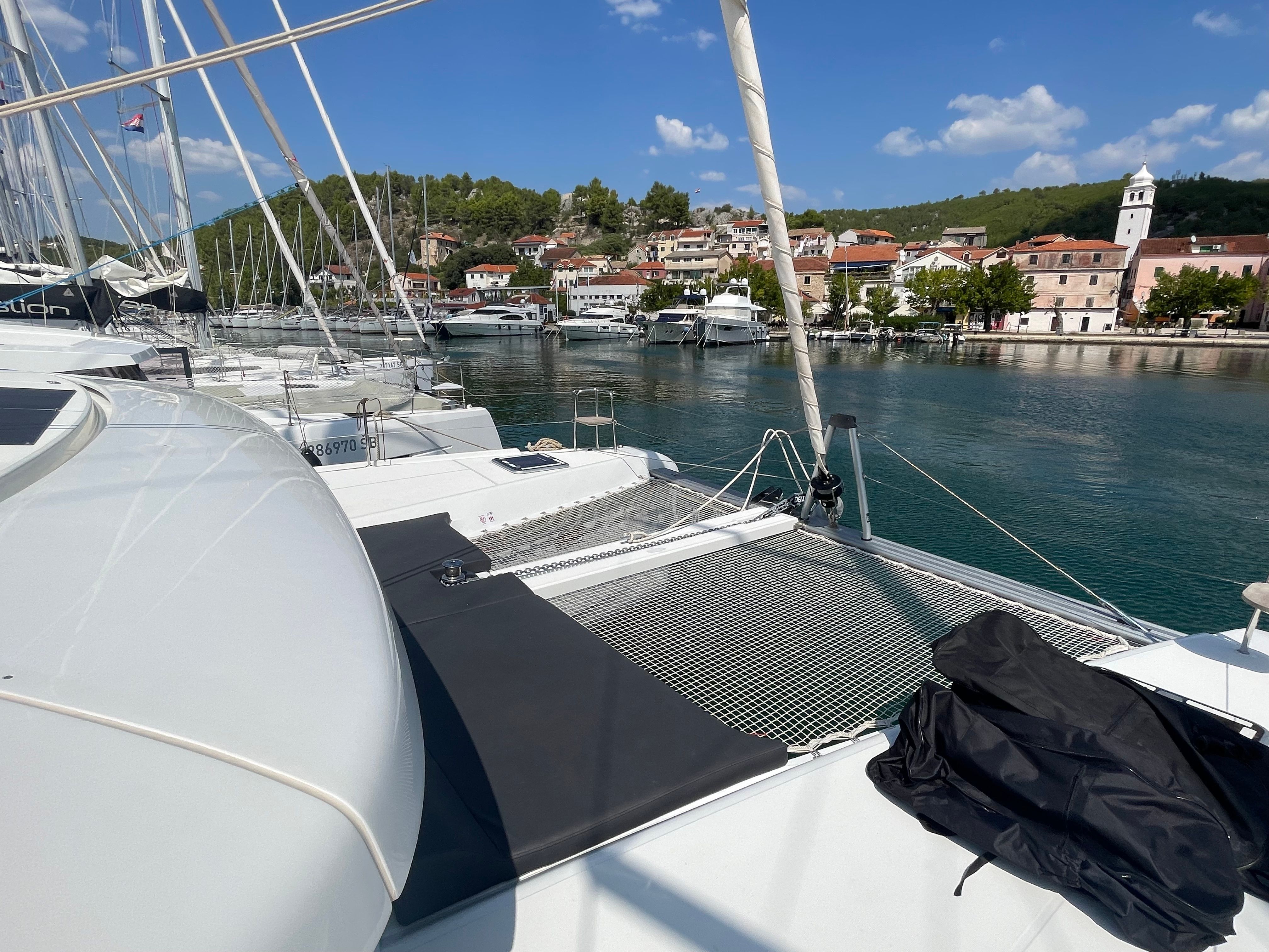 Lagoon 42 | First Adventure