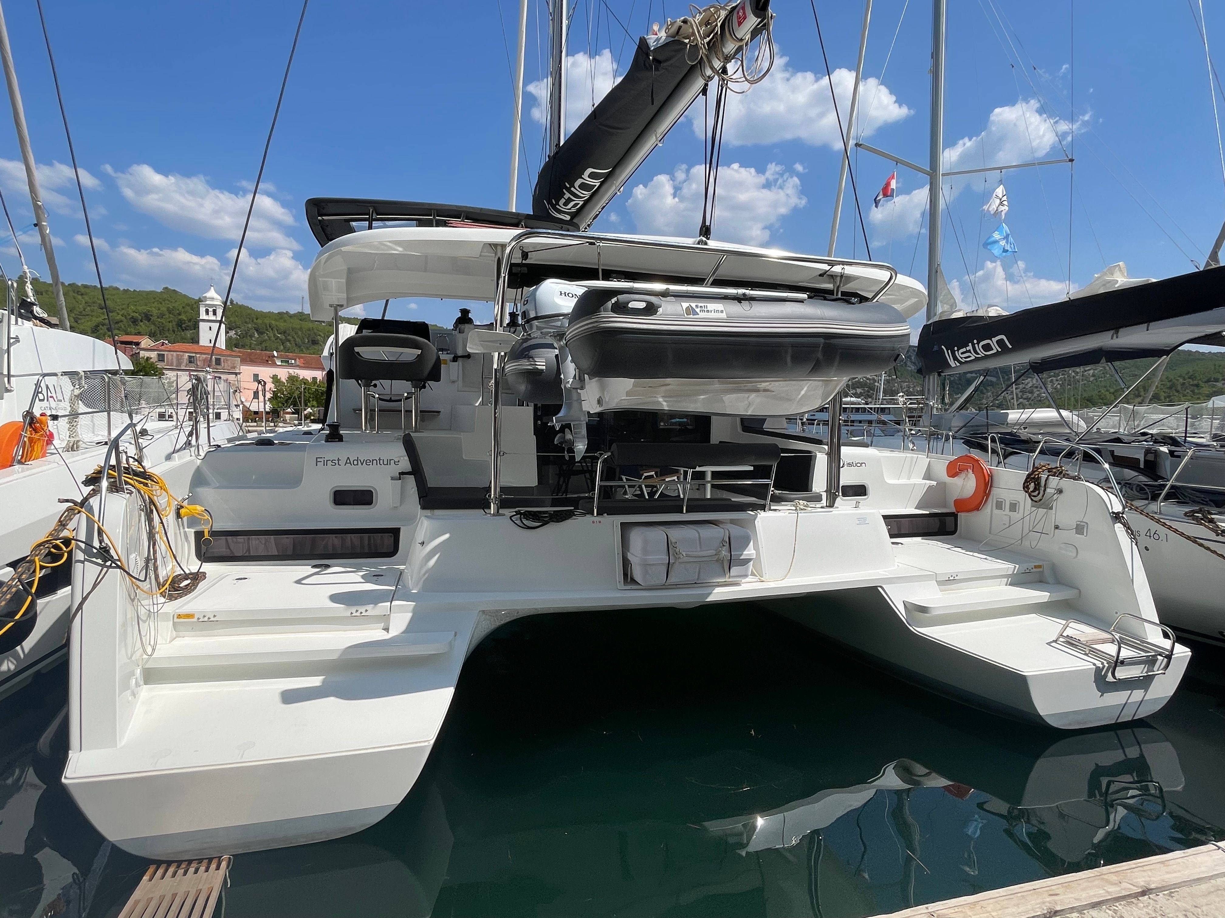 Lagoon 42 | First Adventure