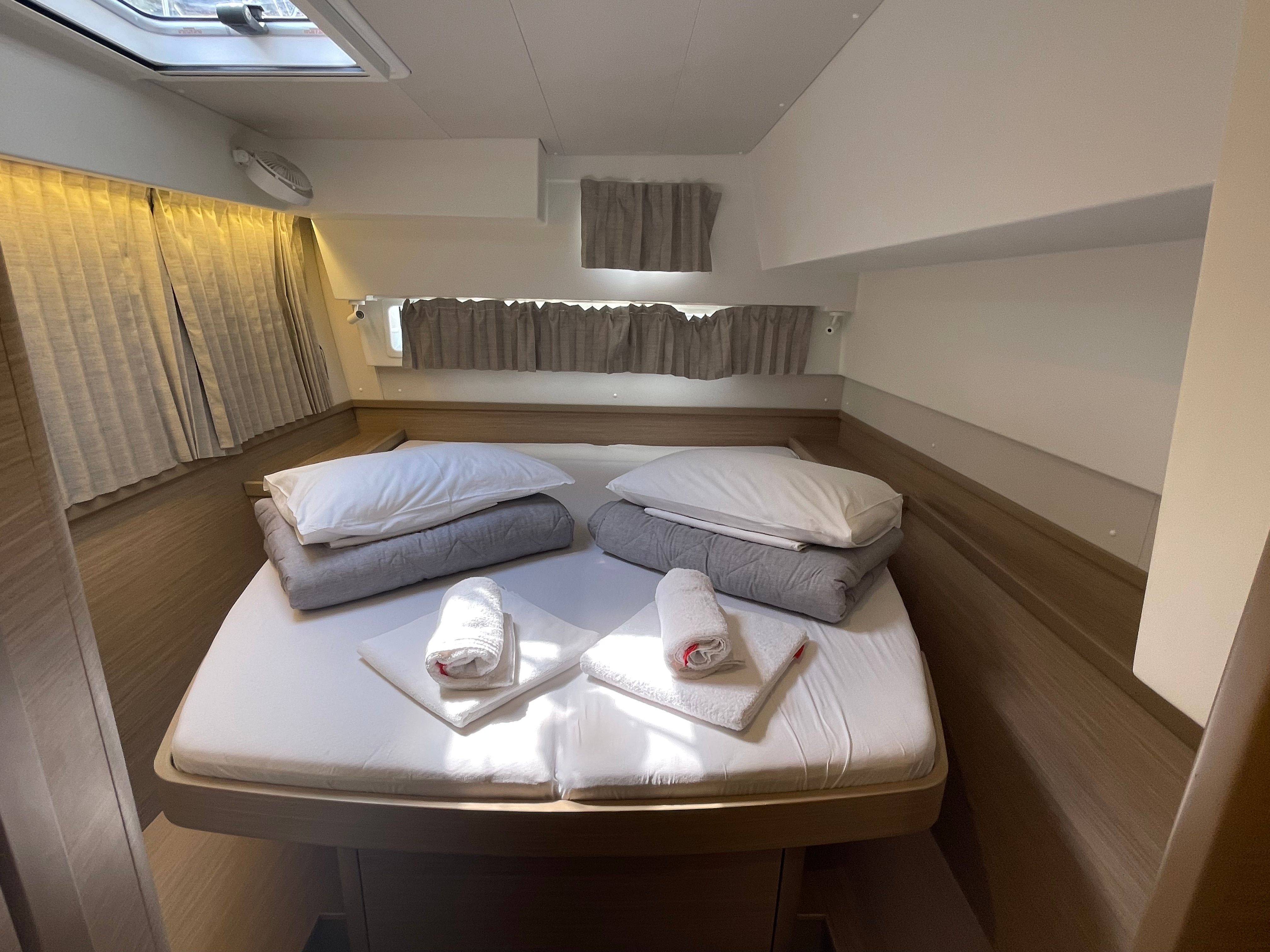 Lagoon 42 | First Adventure