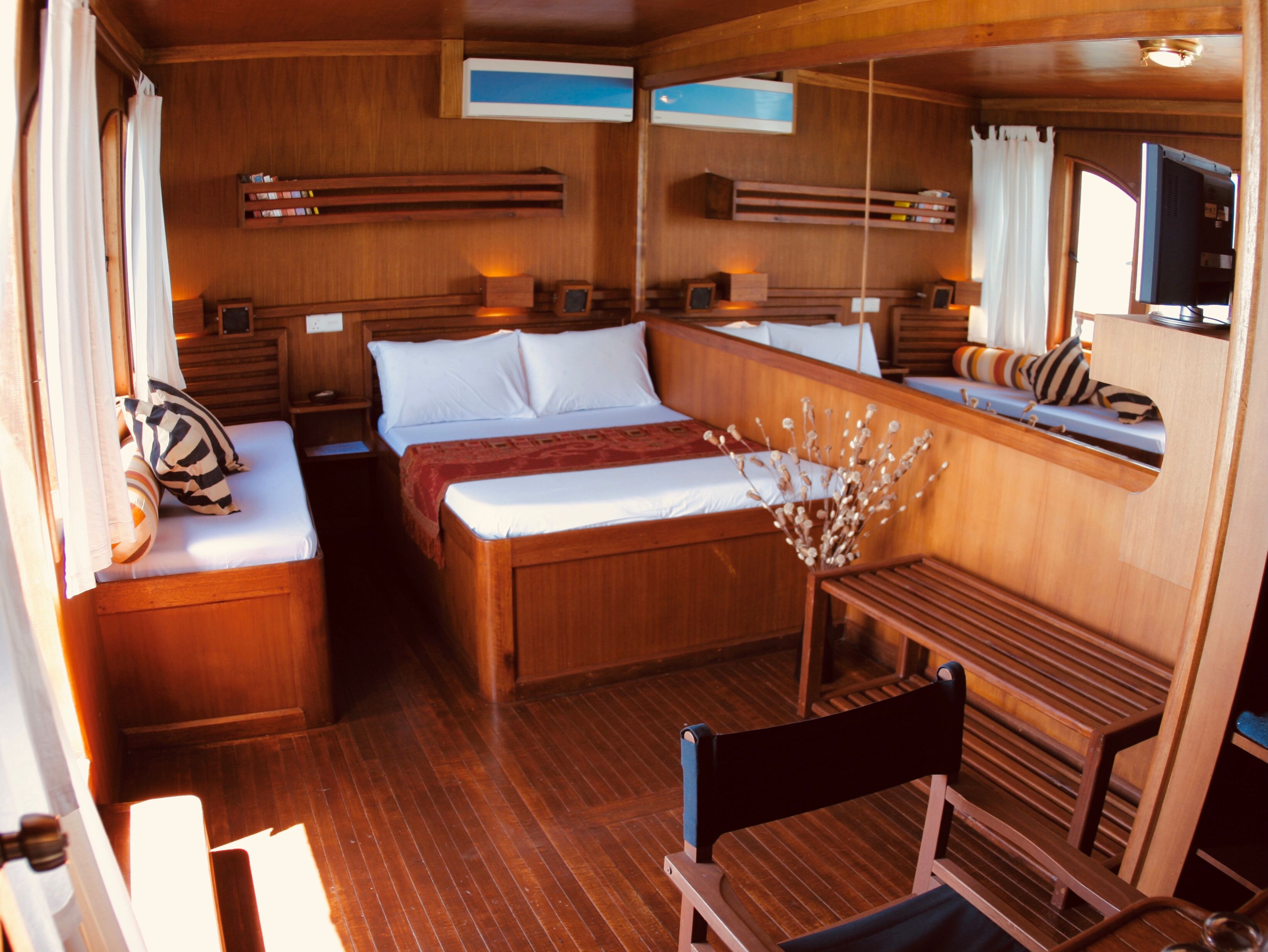 Custom Built 70 | Stella 2