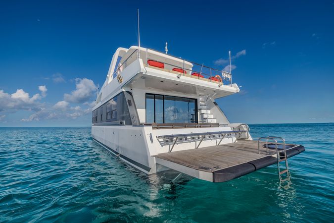 Overblue 54 | Over Reef