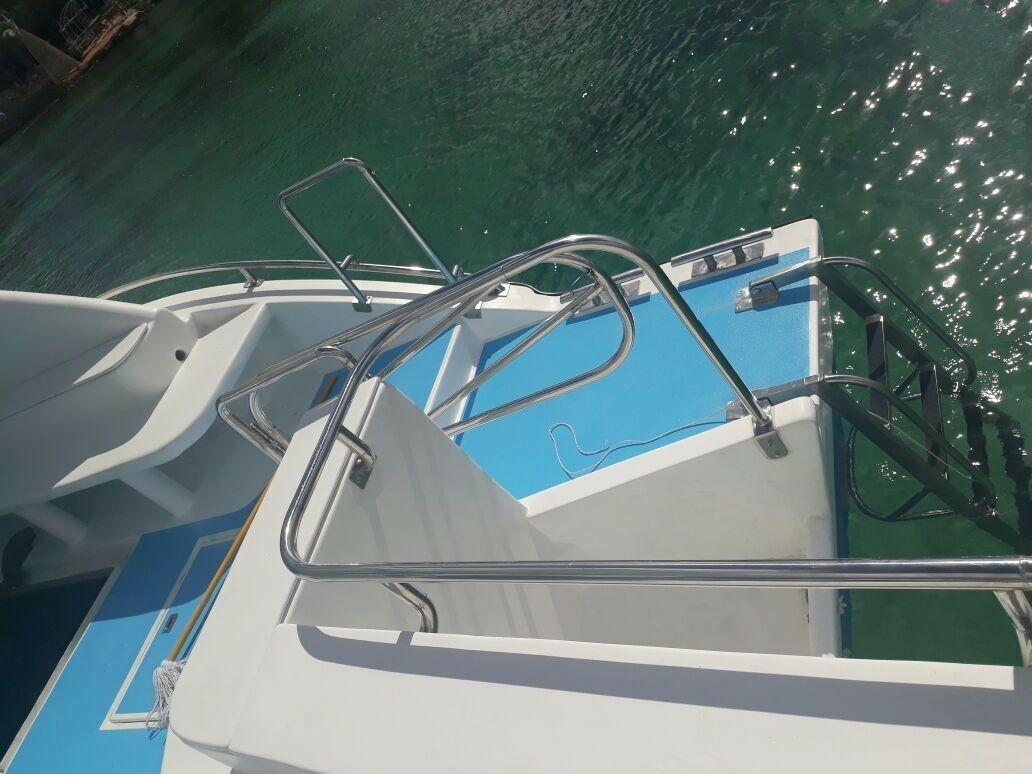 Custom Built 50 | Abierto 1