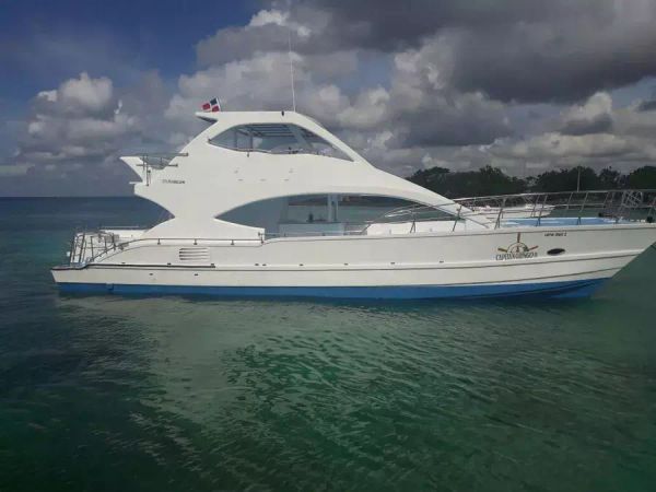 Custom Built 50 | Abierto 1