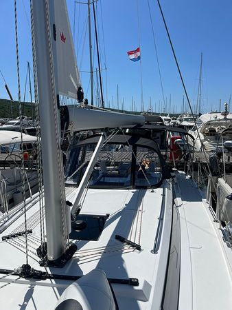 Bavaria C38 | Moya