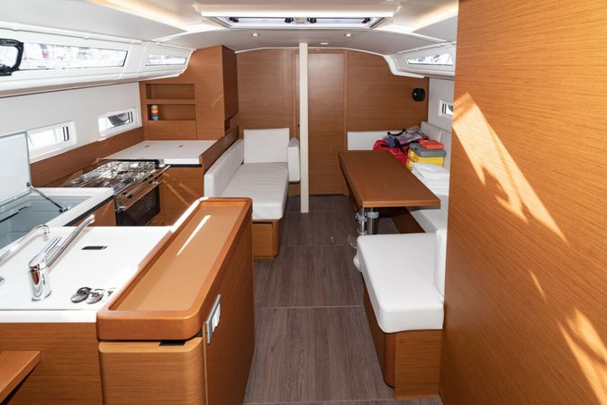 Jeanneau Sun Odyssey 410 | Sea Pearl