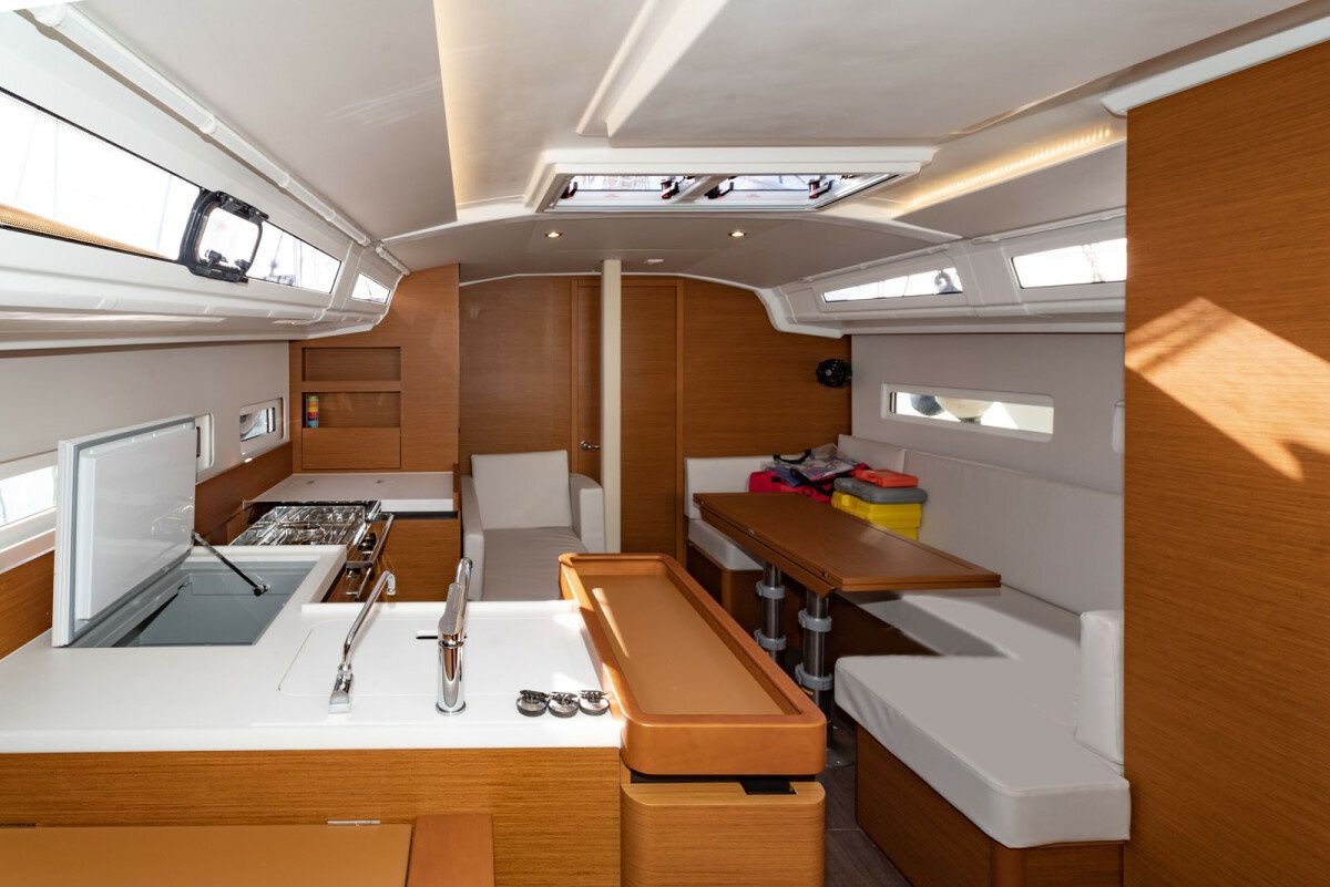 Jeanneau Sun Odyssey 410 | Sea Pearl