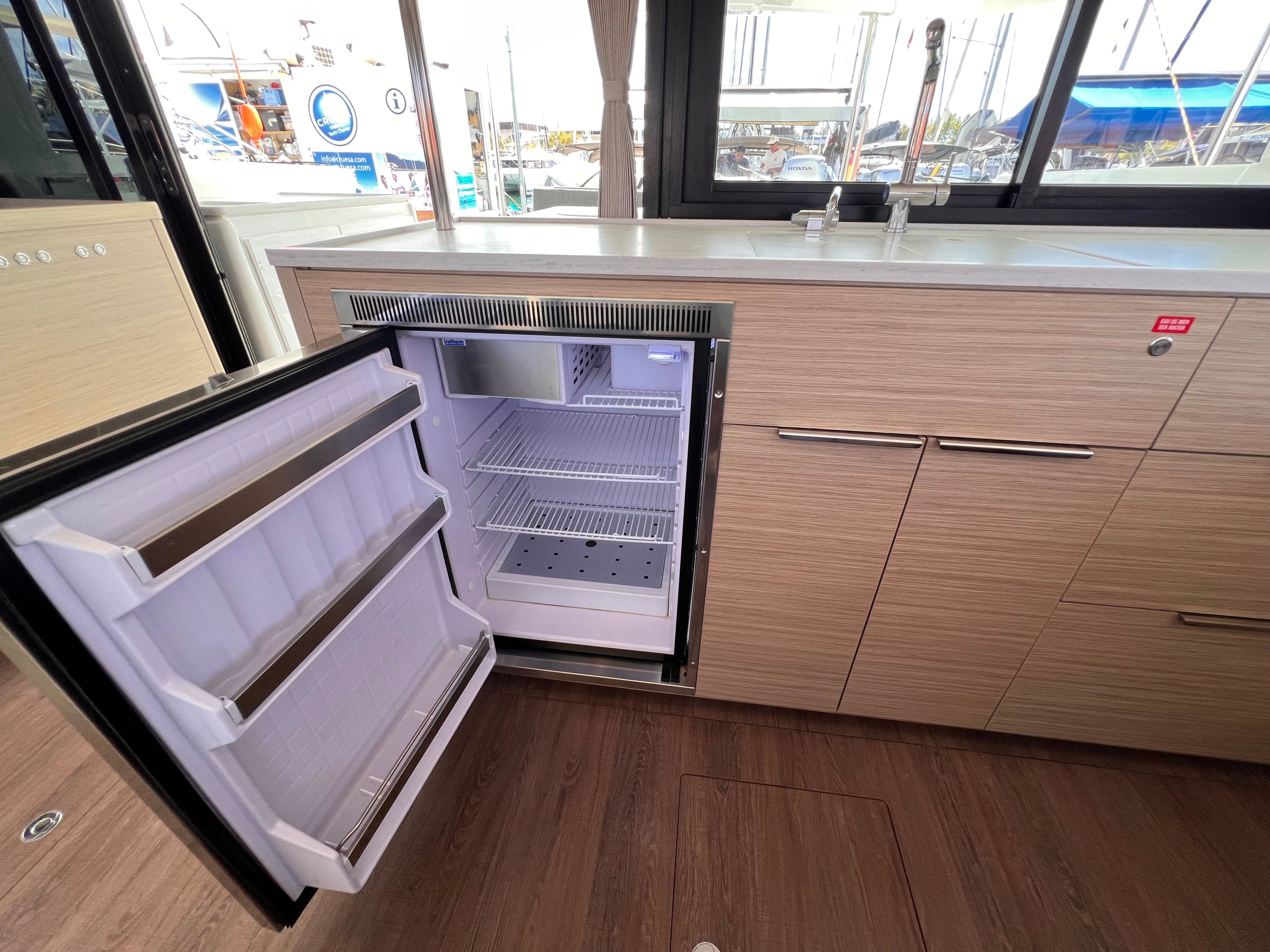 Lagoon 46 | Starfish