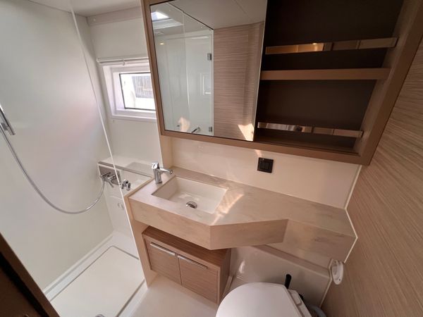 Lagoon 46 | Starfish