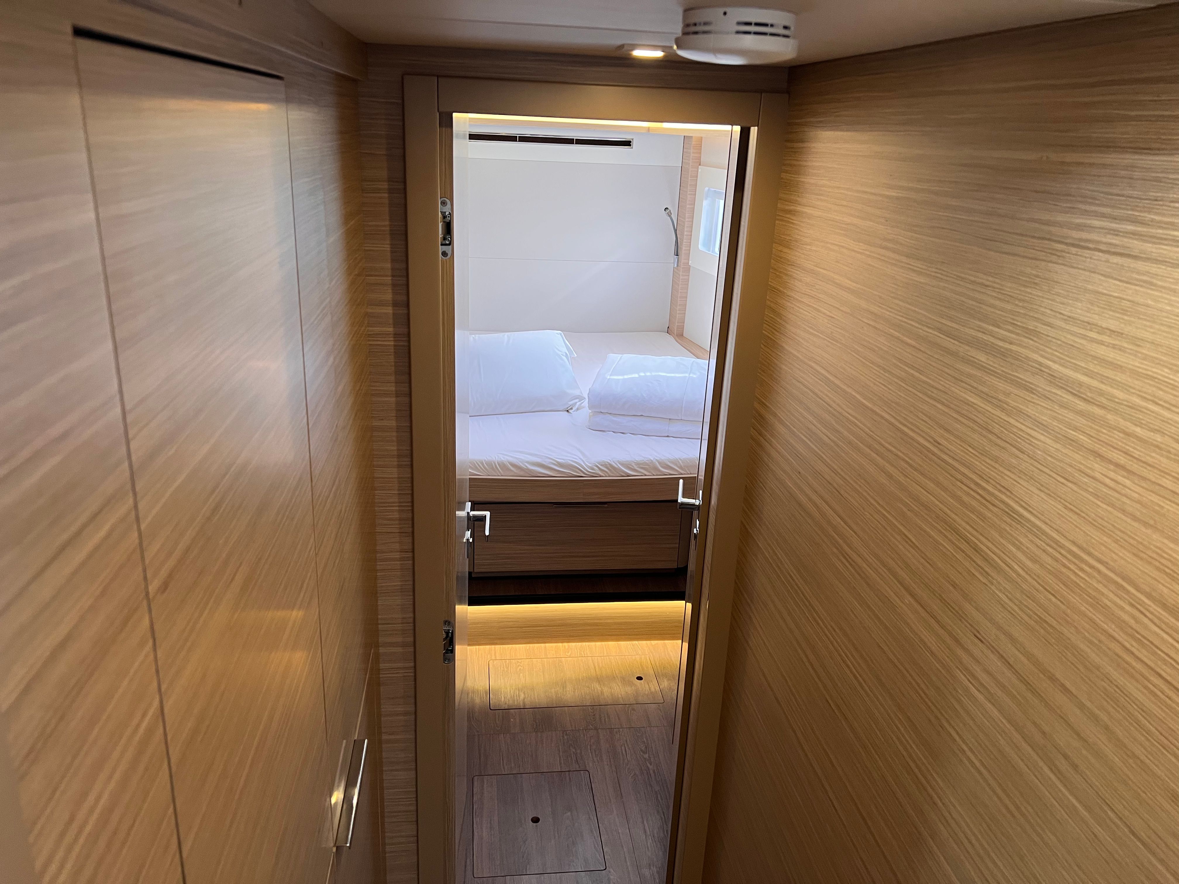 Lagoon 46 | Starfish