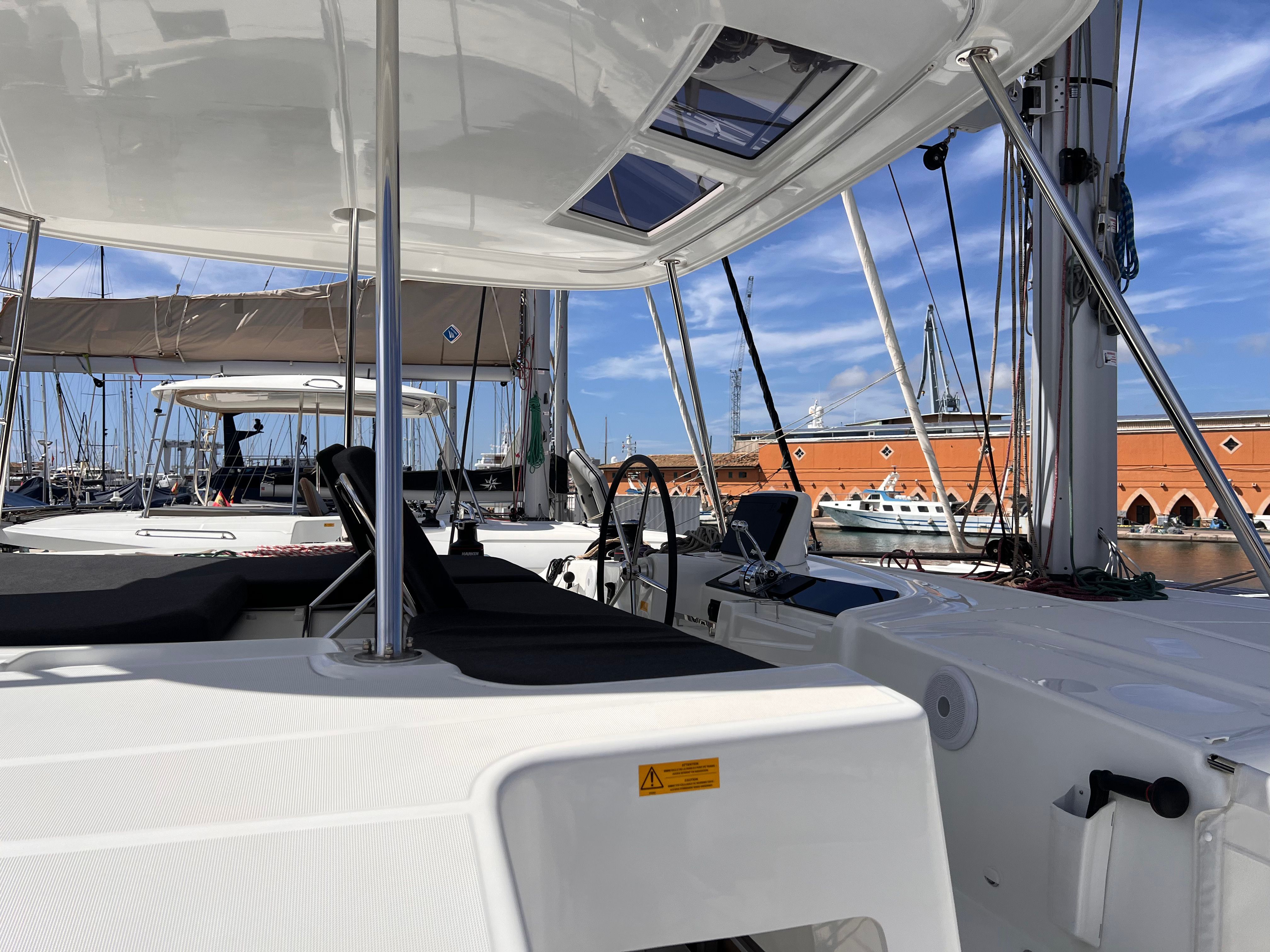 Lagoon 46 | Starfish