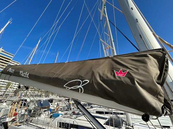Dufour 530 Smart Electric | Edison