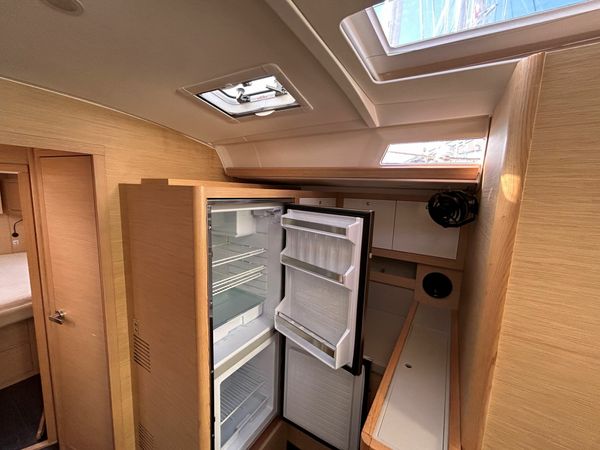 Dufour 530 Smart Electric | Edison