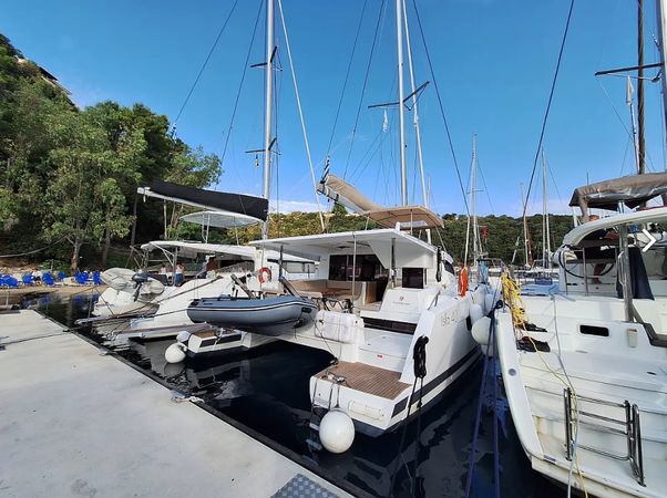 Fountaine Pajot Isla 40 | Nona