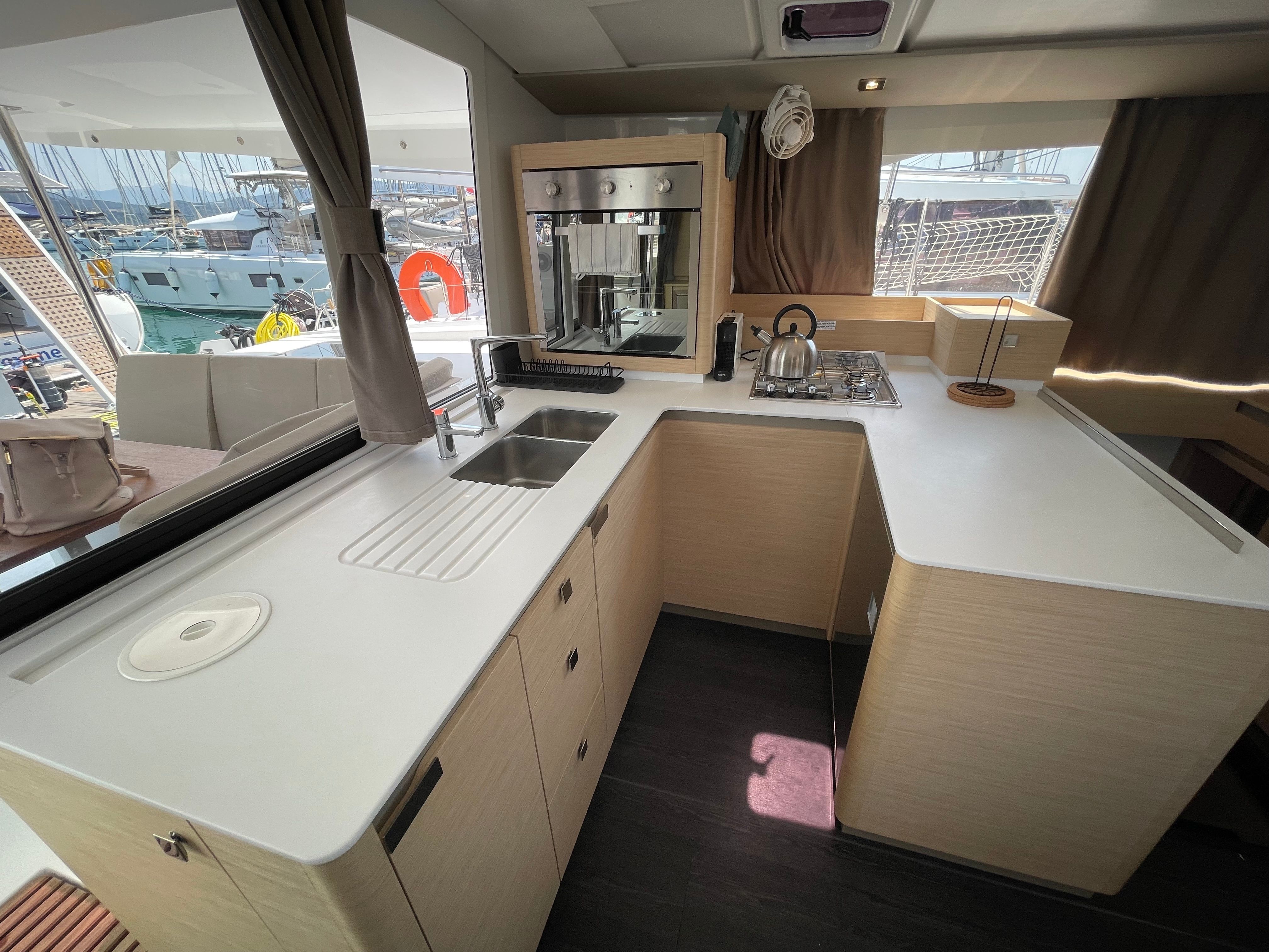 Fountaine Pajot Astrea 42 | Bellmar