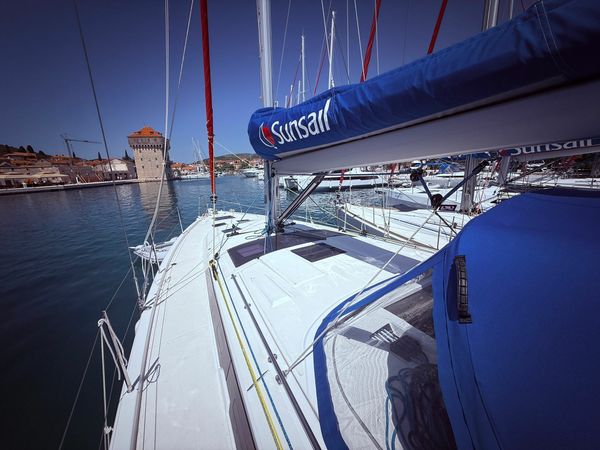 Dufour 41 | Sunsail 24
