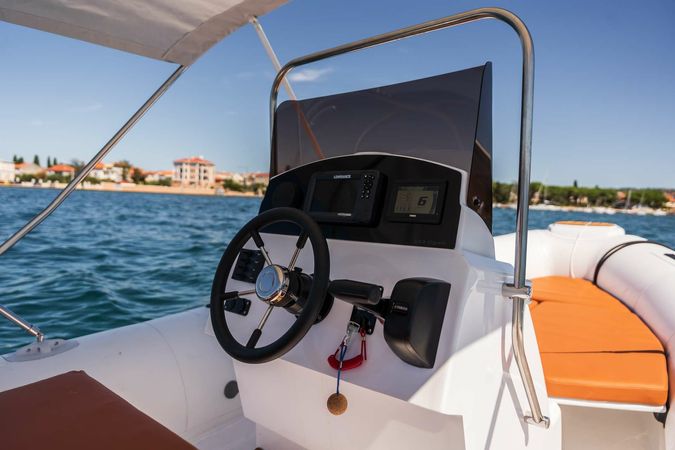 Tiger Marine 650 | Open 650