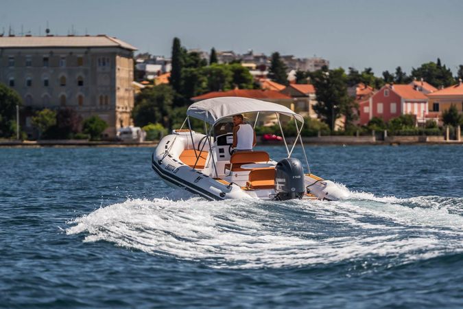 Tiger Marine 650 | Open 650