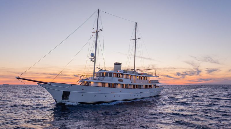 Custom Built 170 | Bellezza