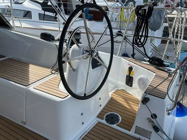 Jeanneau Sun Odyssey 410 | Oskar