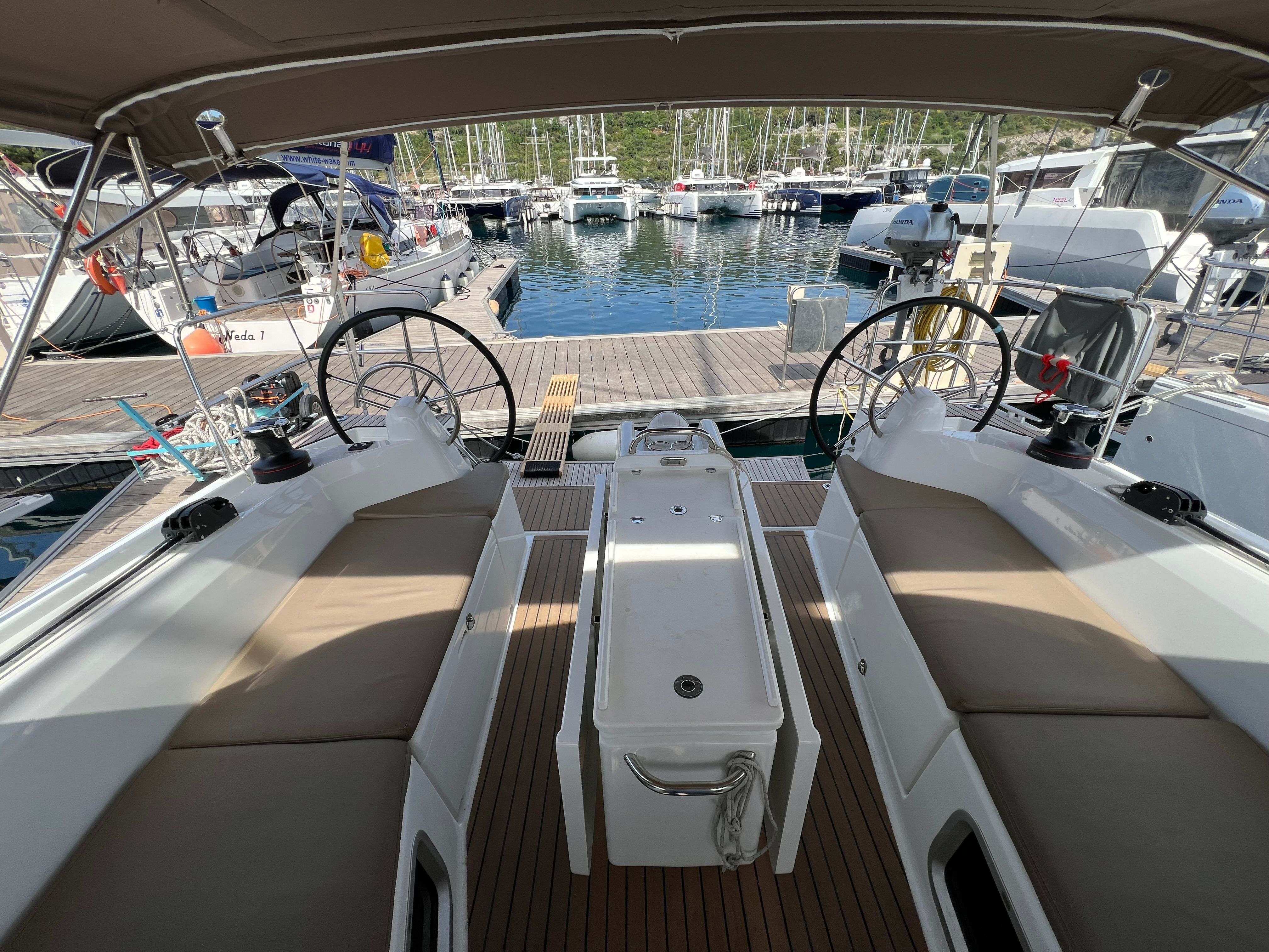 Jeanneau Sun Odyssey 410 | Oskar